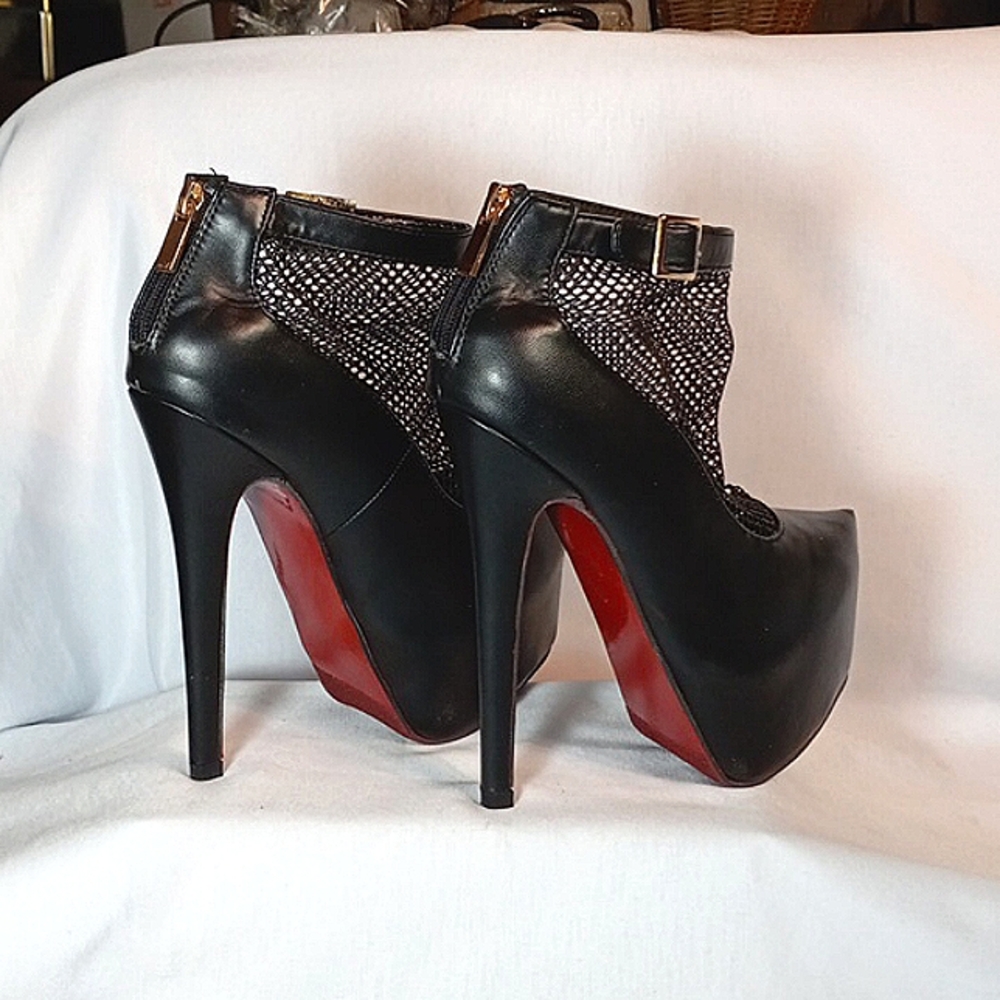 Bumpers Booties